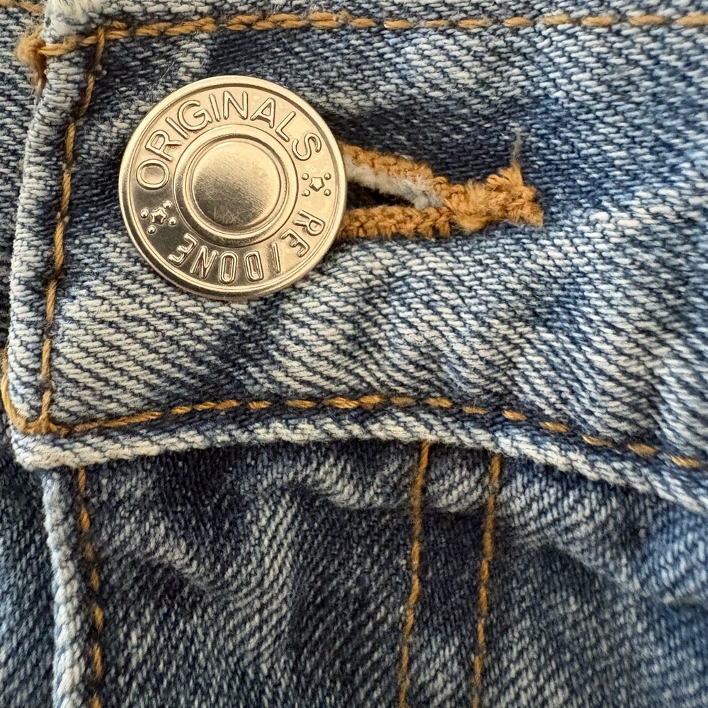 Re/Done 70’s Bell Bottom Jeans Size 30 - Picture 14 of 16